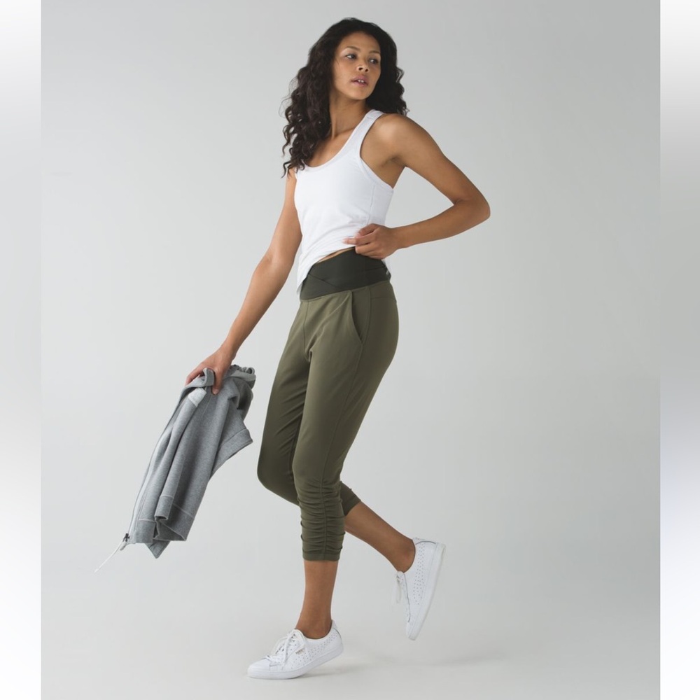 lululemon athletica Olive Cropped Crossover Waist Leggings
